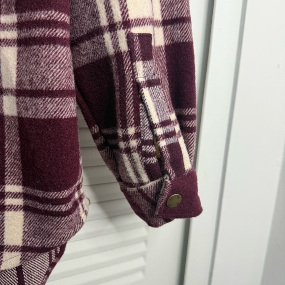 Woolrich Burgundy Plaid Shirt Jacket - Picture 2 of 4